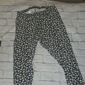 Old Navy Black and White Leggings Lot XL